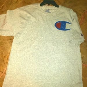 😱❤Authentic Champion Big Logo tshirts